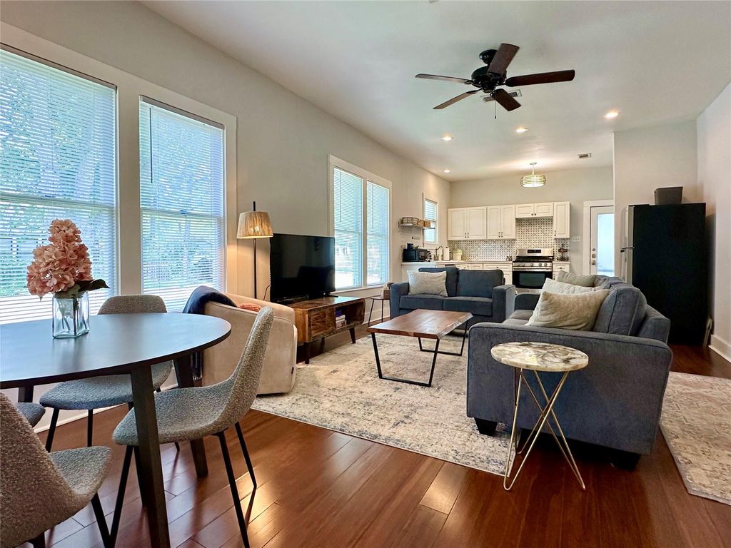 1501 S Church ST A, Georgetown, TX 78626