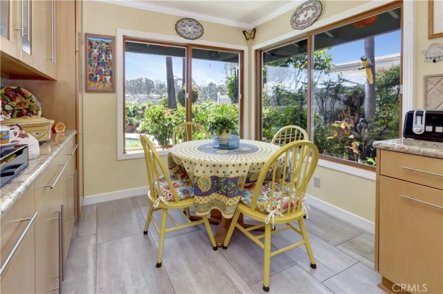 23982 Hillhurst, Laguna Niguel, CA 92677