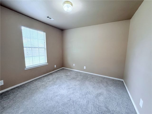 29 Cheryl Circle, Bentonville, AR 72712