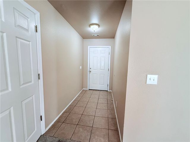 29 Cheryl Circle, Bentonville, AR 72712