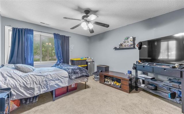 1263 Glyndon DR, Virginia Beach, VA 23464