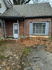 1010 Burchwood Ave # B, Nashville, TN 37216