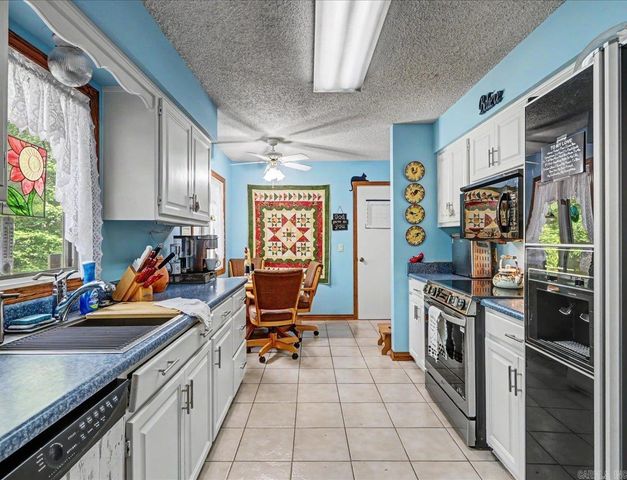 1 Lerida Lane, Hot Springs Village, AR 71909