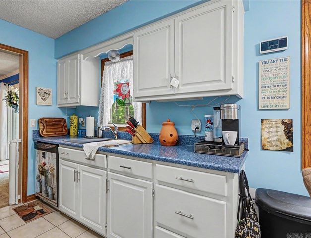 1 Lerida Lane, Hot Springs Village, AR 71909