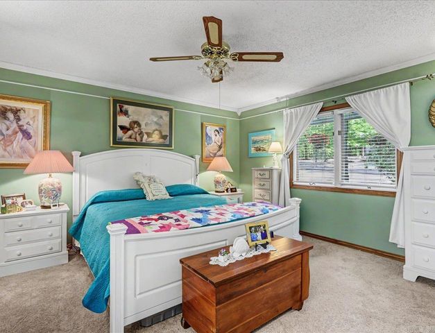 1 Lerida Lane, Hot Springs Village, AR 71909