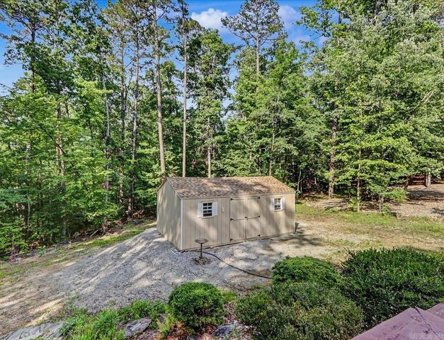 1 Lerida Lane, Hot Springs Village, AR 71909