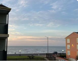 6300 Seawall Boulevard 3202, Galveston, TX 77551