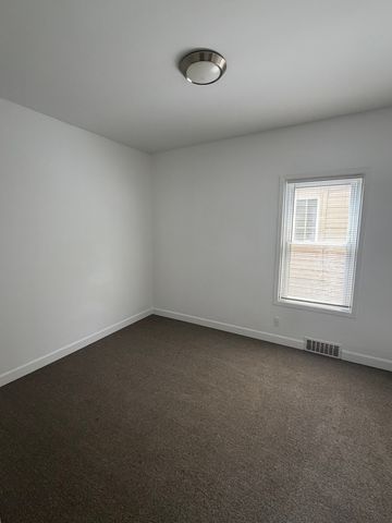 1033 Lathrop Avenue 1, Forest Park, IL 60130