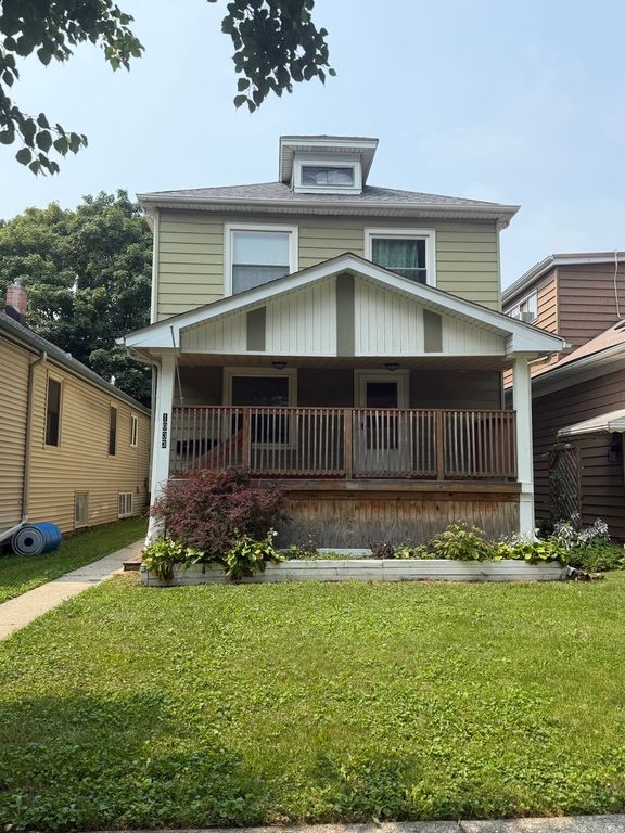 1033 Lathrop Avenue 1, Forest Park, IL 60130