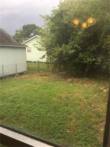7209 Karnes Street, Houston, TX 77020