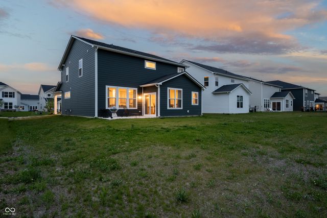 7159 Firestone Road, Whitestown, IN 46075