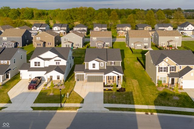 7159 Firestone Road, Whitestown, IN 46075