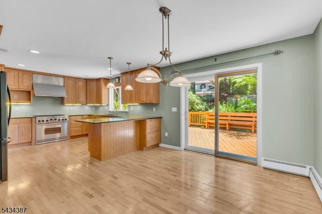 132 Rolling Ridge Rd, West Milford Twp., NJ 07480