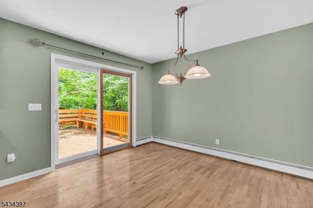 132 Rolling Ridge Rd, West Milford Twp., NJ 07480