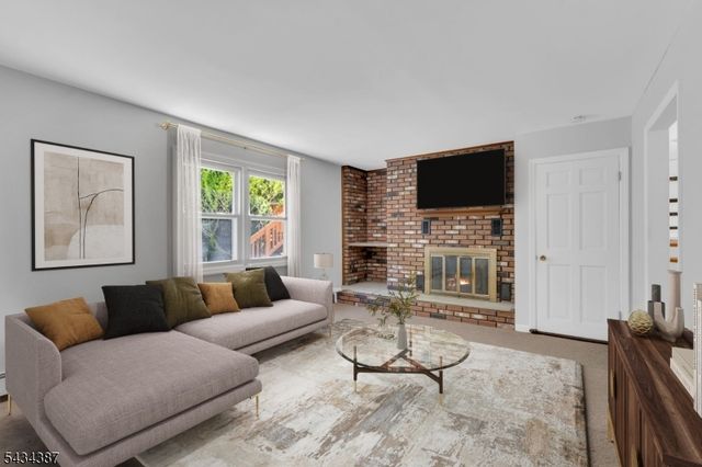 132 Rolling Ridge Rd, West Milford Twp., NJ 07480