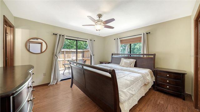 4842 NUTMEG AVENUE, Sarasota, FL 34231