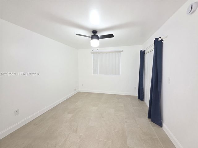 2620 S University Drive 111, Davie, FL 33328