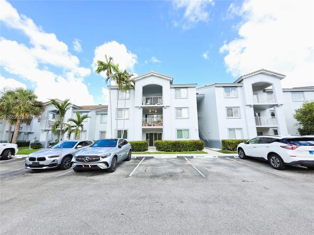 2620 S University Drive 111, Davie, FL 33328