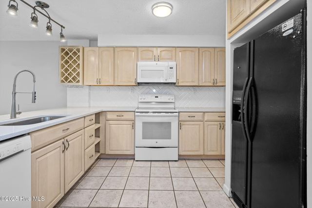 1505 Salter Path Road 418, Atlantic Beach, NC 28512