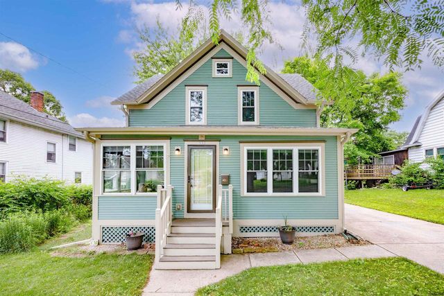 533 Jackson Street, Fort Atkinson, WI 53538