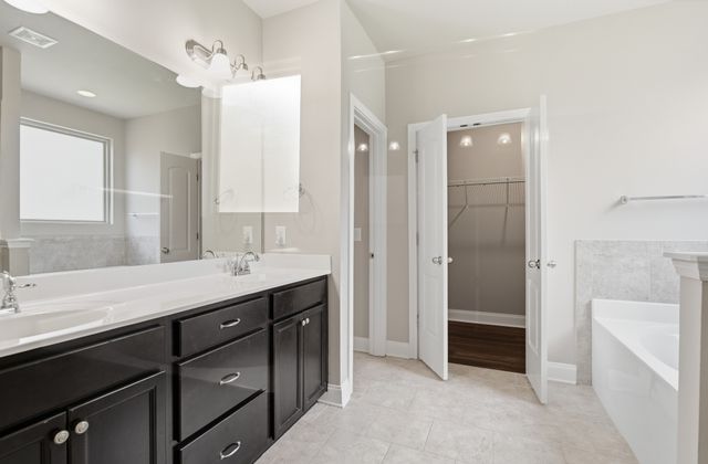5702 Hidden Crk, Smyrna, TN 37167