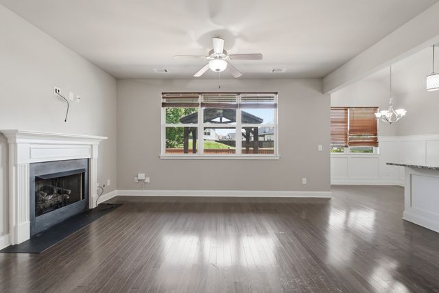 5702 Hidden Crk, Smyrna, TN 37167