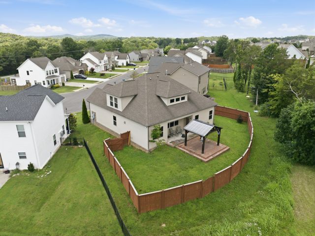5702 Hidden Crk, Smyrna, TN 37167