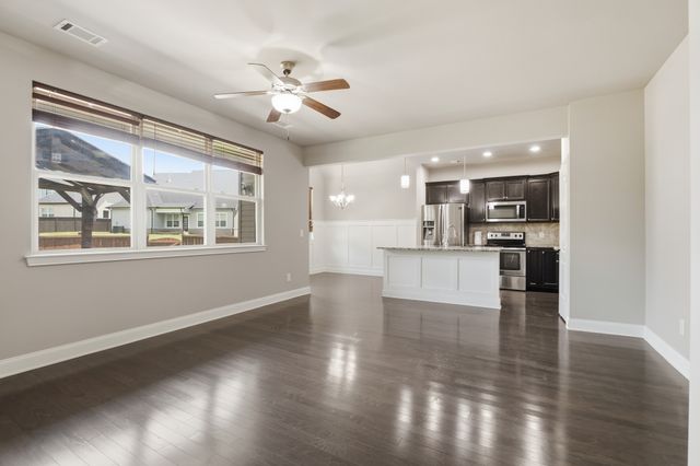 5702 Hidden Crk, Smyrna, TN 37167