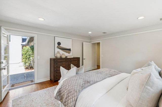 1800 Oakdell Drive, Menlo Park, CA 94025