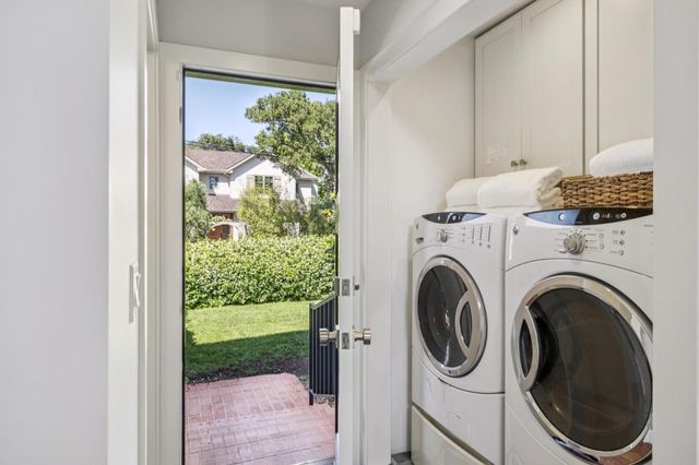 1800 Oakdell Drive, Menlo Park, CA 94025