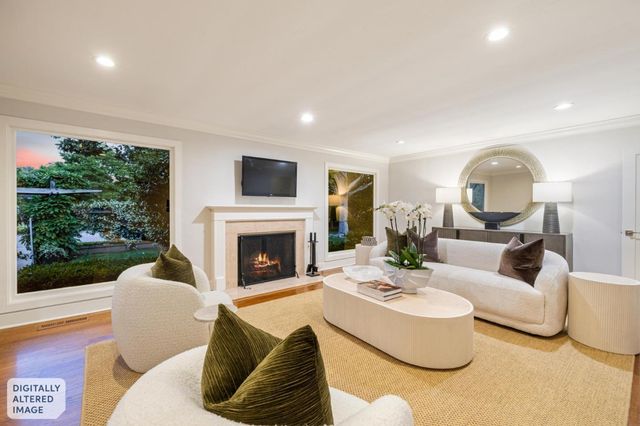 1800 Oakdell Drive, Menlo Park, CA 94025
