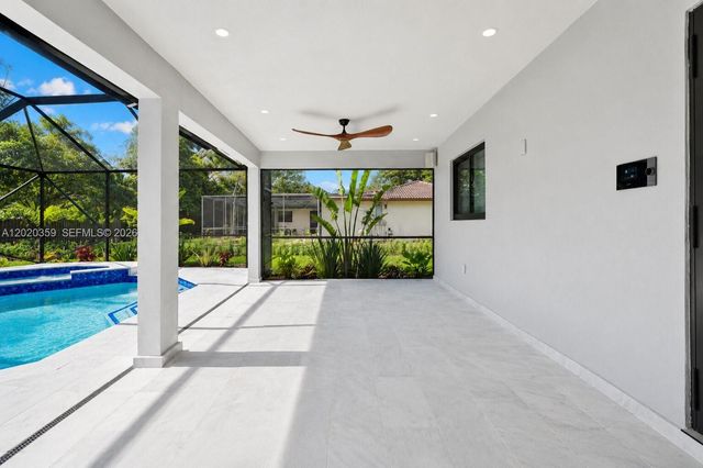 2537 NW 116th Ter, Coral Springs, FL 33065