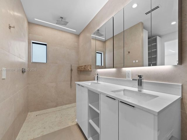 2537 NW 116th Ter, Coral Springs, FL 33065