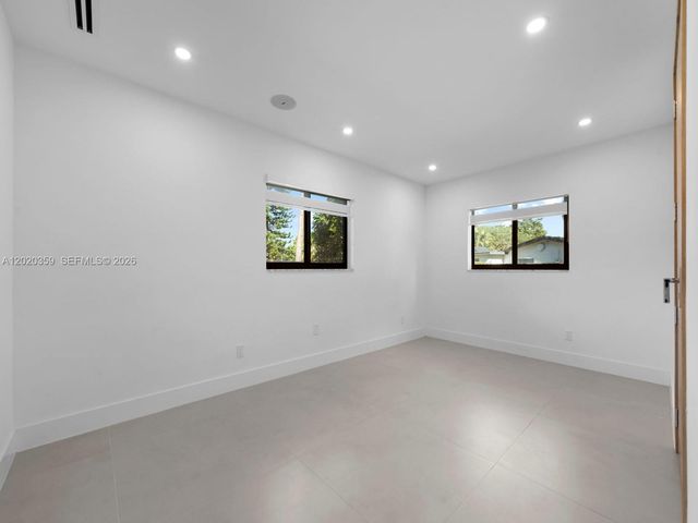 2537 NW 116th Ter, Coral Springs, FL 33065