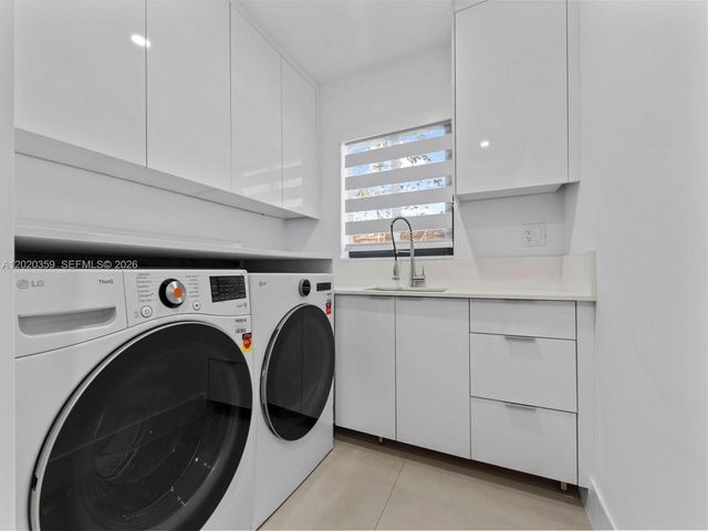 2537 NW 116th Ter, Coral Springs, FL 33065