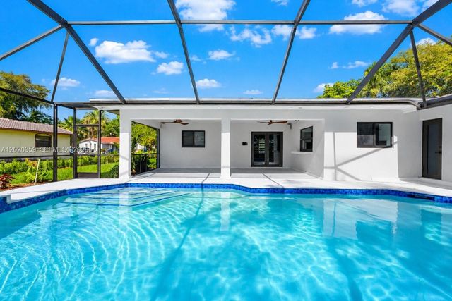 2537 NW 116th Ter, Coral Springs, FL 33065