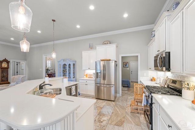 4733 Foxtail Palm Dr, Gulf Breeze, FL 32563