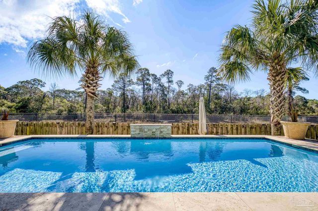 4733 Foxtail Palm Dr, Gulf Breeze, FL 32563