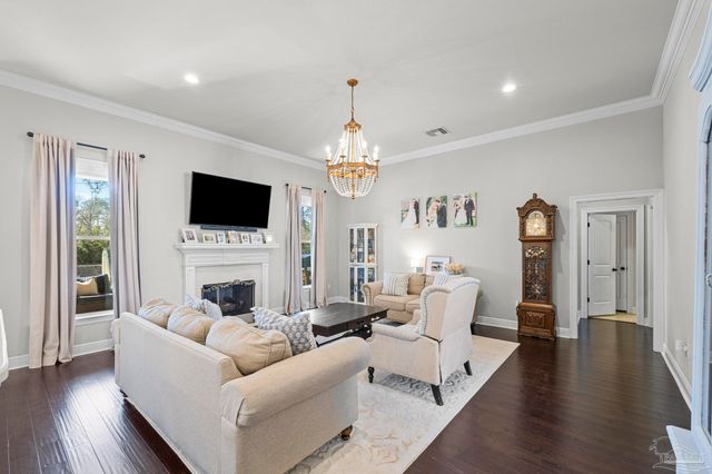 4733 Foxtail Palm Dr, Gulf Breeze, FL 32563