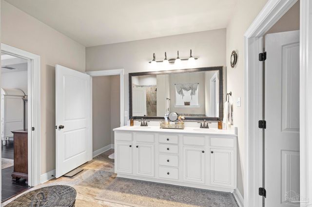 4733 Foxtail Palm Dr, Gulf Breeze, FL 32563