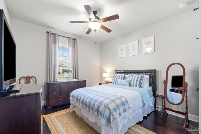 4733 Foxtail Palm Dr, Gulf Breeze, FL 32563