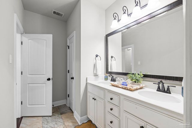 4733 Foxtail Palm Dr, Gulf Breeze, FL 32563