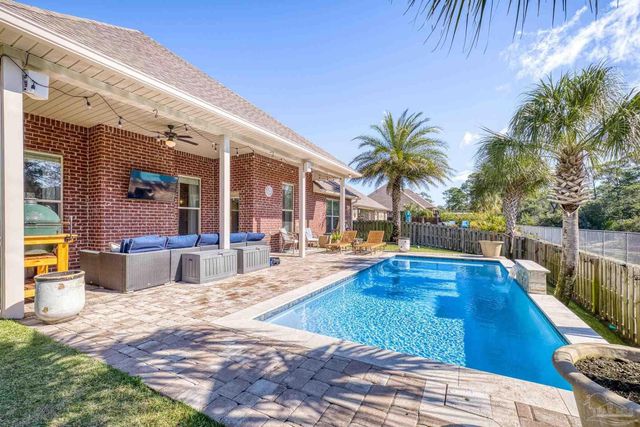 4733 Foxtail Palm Dr, Gulf Breeze, FL 32563