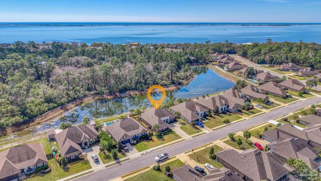 4733 Foxtail Palm Dr, Gulf Breeze, FL 32563