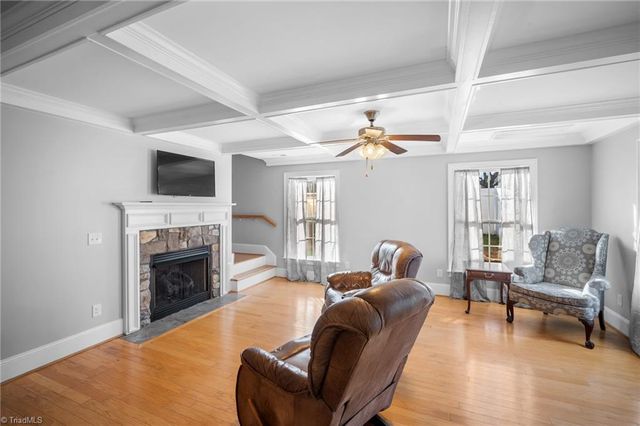 1066 Hickory Tree Road, Winston-salem, NC 27127