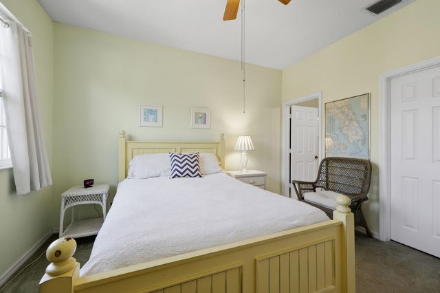 114 Lighthouse Cir, J, Tequesta, FL 33469