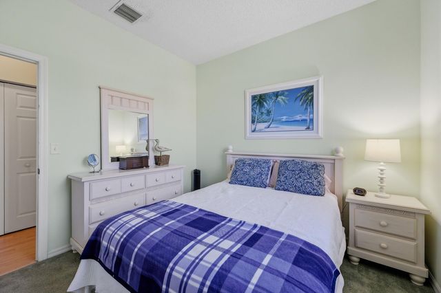 114 Lighthouse Cir, J, Tequesta, FL 33469