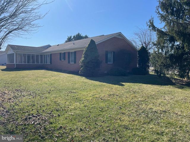 501 SUNRISE DRIVE, Moorefield, WV 26836