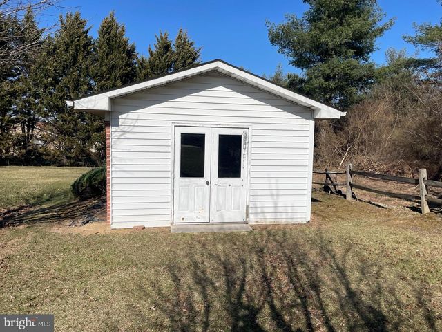 501 SUNRISE DRIVE, Moorefield, WV 26836