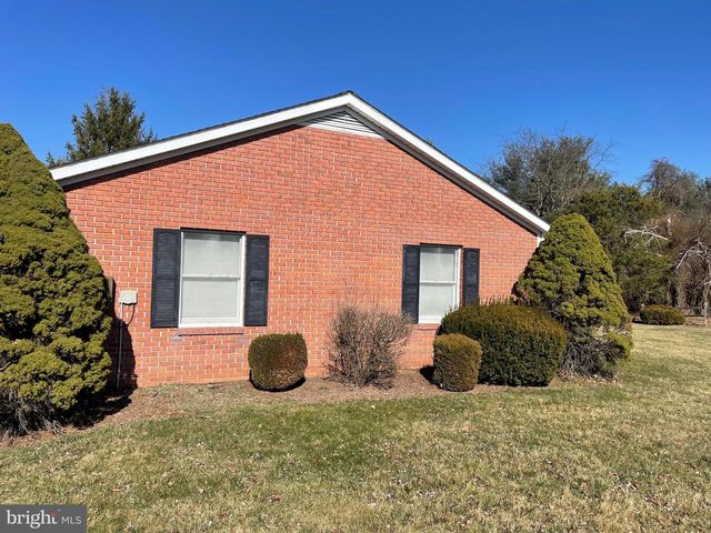 501 SUNRISE DRIVE, Moorefield, WV 26836